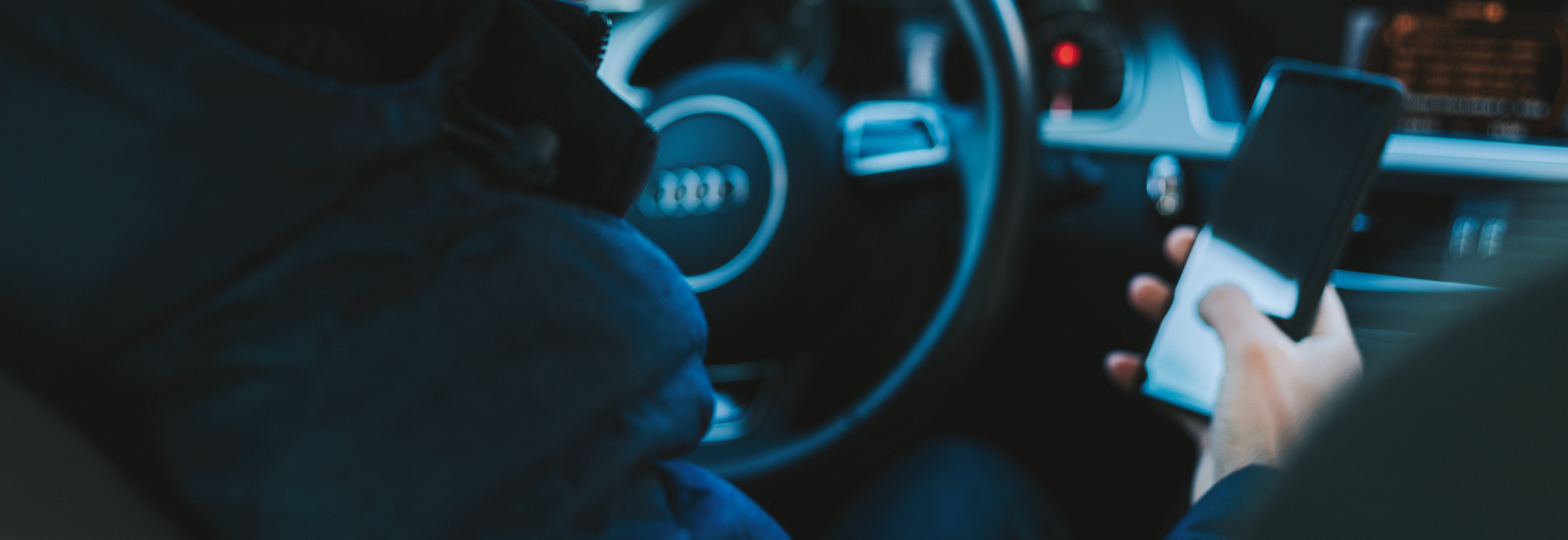 Texting While Driving is Illegal - GWCars.org